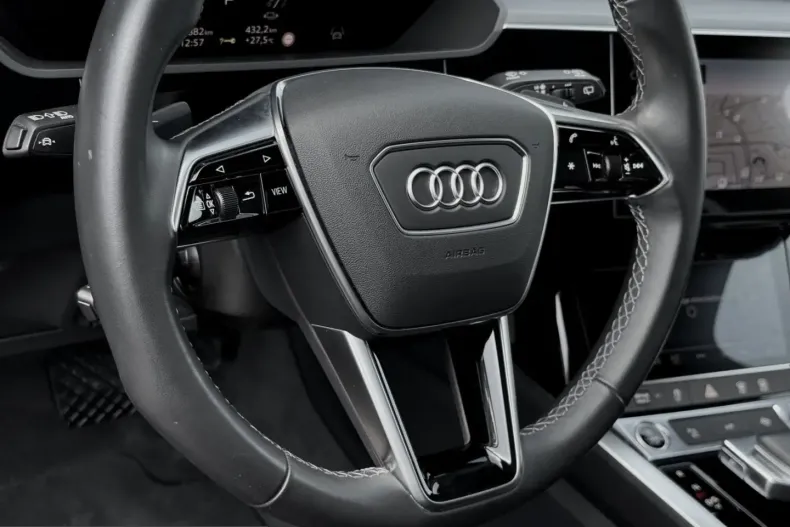 Audi Q8 din 2024 cu 42.880 km - oferta AUD245452 - foto 9