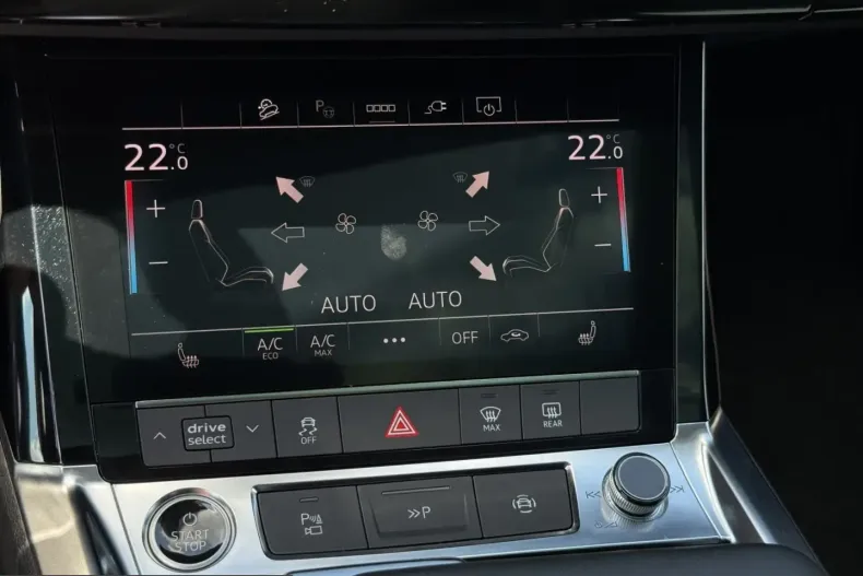 Audi Q8 din 2024 cu 42.880 km - oferta AUD245452 - foto 16