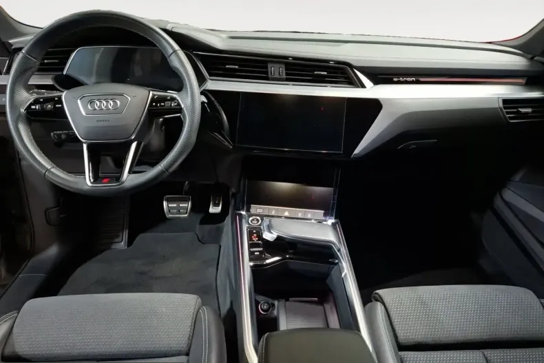 Audi Q8 din 2023 cu 35.042 km - oferta AUD245453 - foto 10