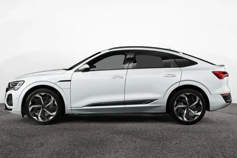 Audi Q8 din 2023 cu 42.733 km - oferta AUD245454 - foto 4