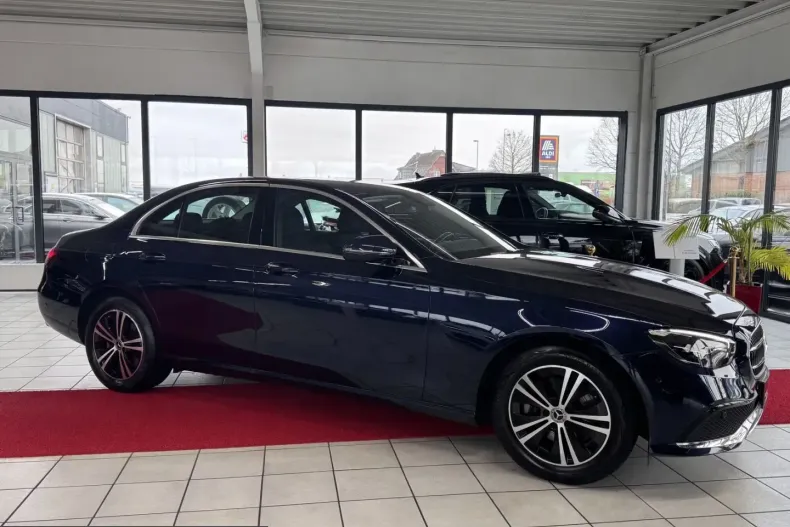 Mercedes-Benz E 220 (Clasa E) din 2022 cu 99.800 km - oferta MER245455 - foto 7