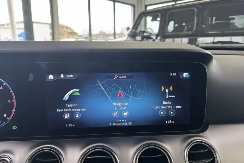 Mercedes-Benz E 220 (Clasa E) din 2022 cu 99.800 km - oferta MER245455 - foto 14