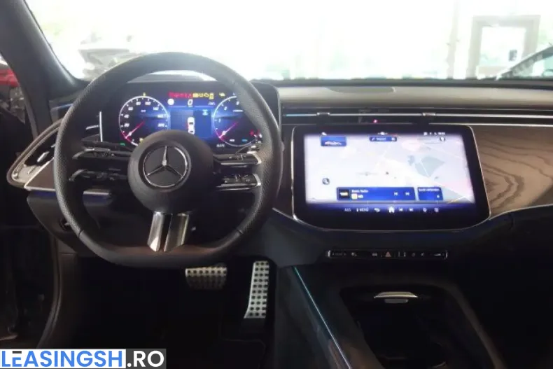 Mercedes-Benz E 220 (Clasa E) din 2025 cu 27.494 km - oferta MER245458 - foto 10
