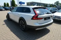 Volvo V90 Cross Country din 2023 cu 45.050 km - oferta VOL245461 - foto 4