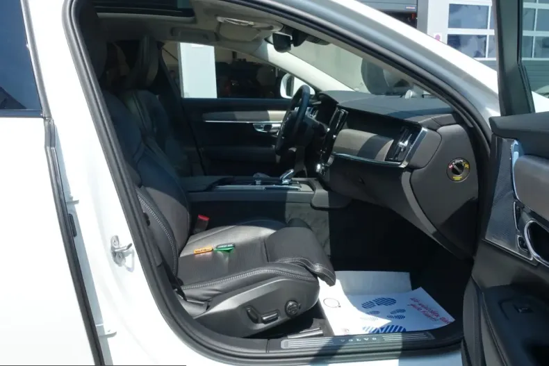 Volvo V90 Cross Country din 2023 cu 45.050 km - oferta VOL245461 - foto 26
