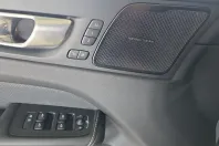 Volvo XC60 din 2023 cu 31.580 km - oferta VOL245464 - foto 18
