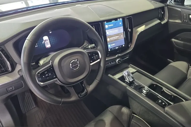 Volvo XC60 din 2023 cu 31.580 km - oferta VOL245464 - foto 22