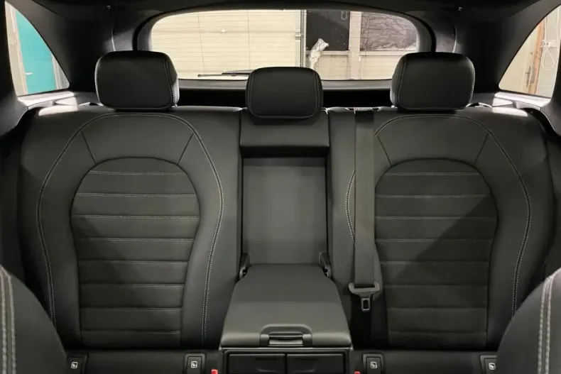 Mercedes-Benz GLC 200 (Clasa GLC) din 2022 cu 118.331 km - oferta MER245467 - foto 4