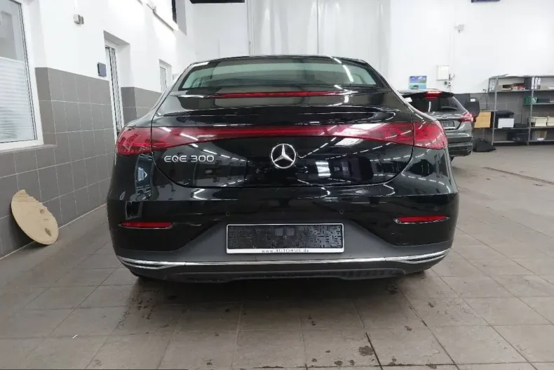 Mercedes-Benz EQE (Clasa E) din 2022 cu 146.181 km - oferta MER245468 - foto 6