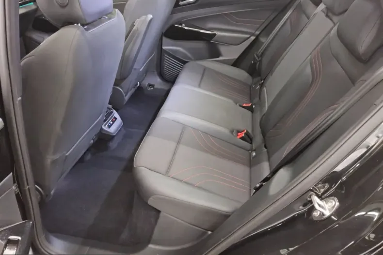 Volkswagen ID.5 din 2023 cu 137.319 km - oferta VOL245472 - foto 13