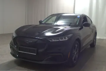 Ford Mustang Mach-E din 2022 - oferta FOR245478