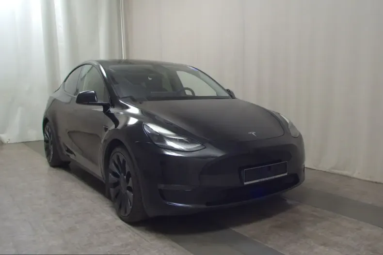 Tesla Model Y din 2022 cu 104.790 km - oferta TES245479 - foto 2
