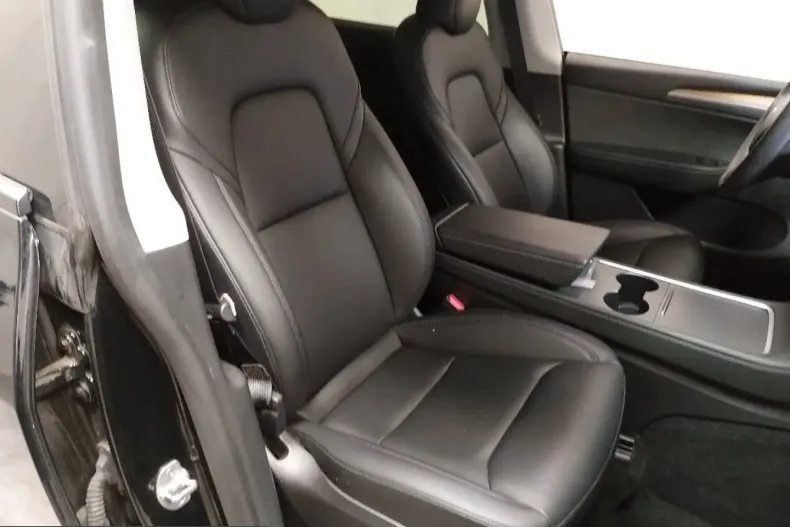 Tesla Model Y din 2022 cu 104.790 km - oferta TES245479 - foto 15