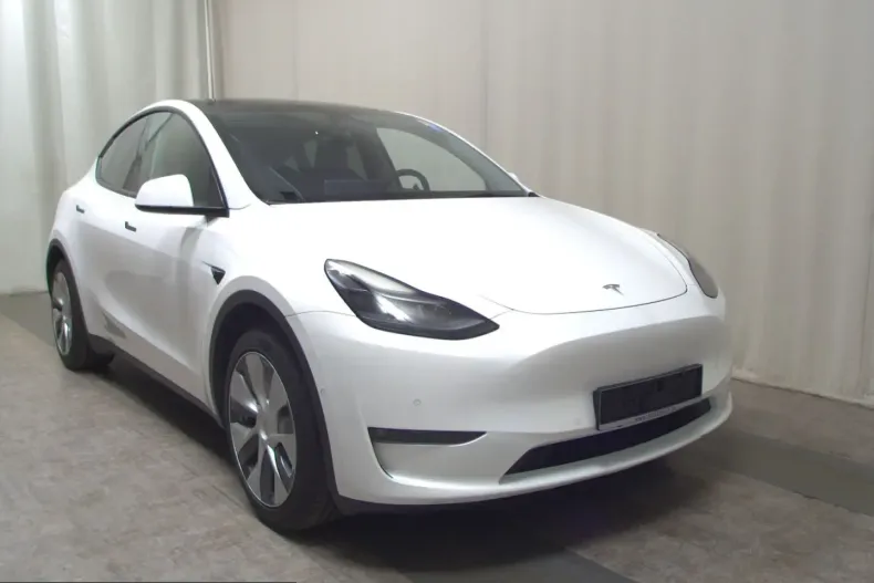 Tesla Model Y din 2022 cu 143.134 km - oferta TES245481 - foto 2