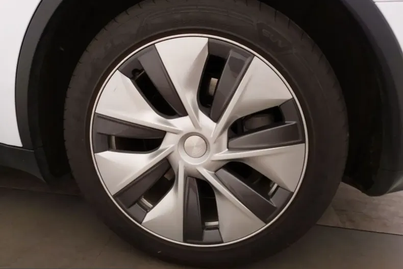 Tesla Model Y din 2022 cu 143.134 km - oferta TES245481 - foto 10