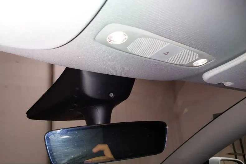 Tesla Model Y din 2022 cu 143.134 km - oferta TES245481 - foto 20