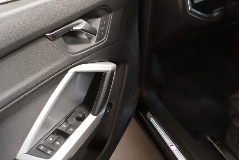 Audi Q3 din 2022 cu 54.958 km - oferta AUD245484 - foto 14