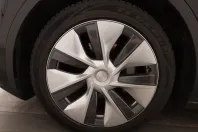 Tesla Model Y din 2022 cu 40.673 km - oferta TES245487 - foto 8