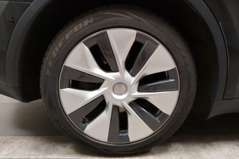 Tesla Model Y din 2022 cu 40.673 km - oferta TES245487 - foto 11