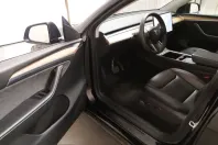 Tesla Model Y din 2022 cu 40.673 km - oferta TES245487 - foto 14