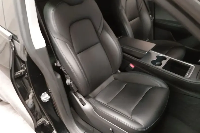 Tesla Model Y din 2022 cu 40.673 km - oferta TES245487 - foto 15