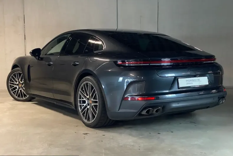 Porsche Panamera din 2024 cu 25.700 km - oferta POR245492 - foto 4
