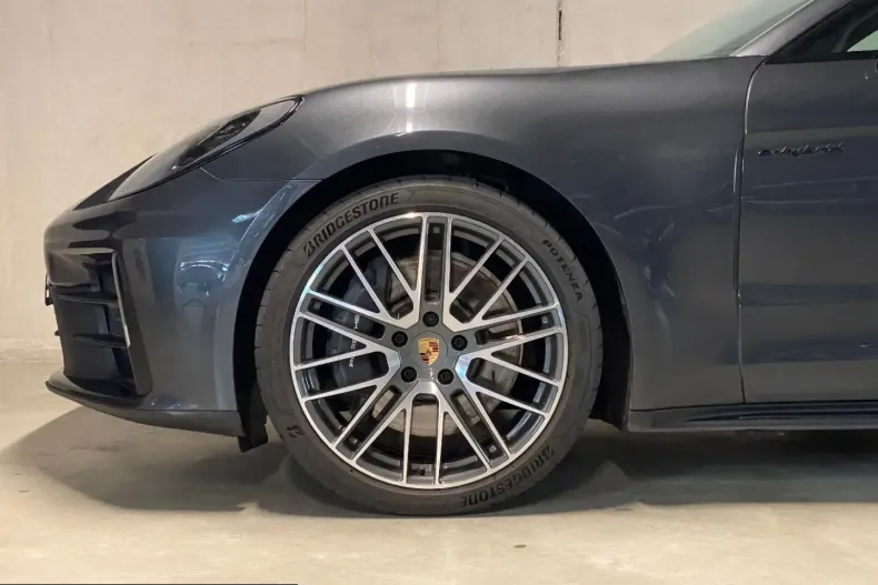 Porsche Panamera din 2024 cu 25.700 km - oferta POR245492 - foto 8