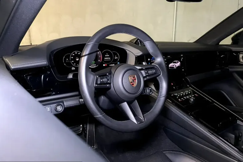 Porsche Panamera din 2024 cu 25.700 km - oferta POR245492 - foto 12