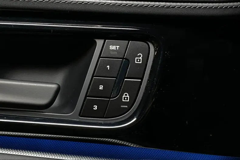 Porsche Panamera din 2024 cu 25.700 km - oferta POR245492 - foto 25