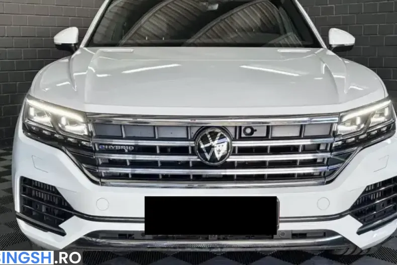 Volkswagen Touareg din 2022 cu 39.561 km - oferta VOL245500 - foto 2