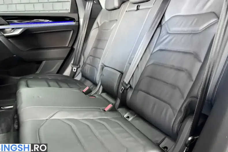 Volkswagen Touareg din 2022 cu 39.561 km - oferta VOL245500 - foto 15
