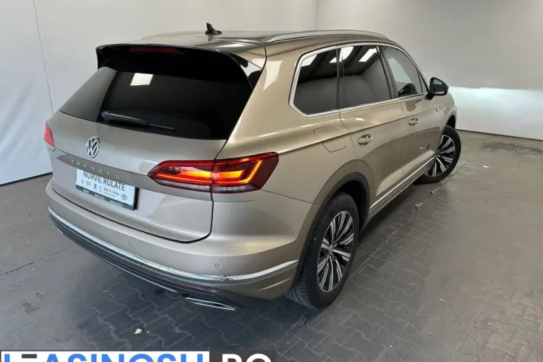 Volkswagen Touareg din 2020 cu 84.000 km - oferta VOL245518 - foto 26