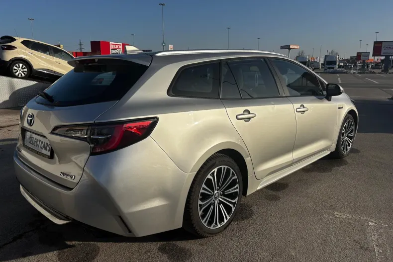 Toyota Corolla din 2021 cu 113.700 km - oferta TOY245519 - foto 3