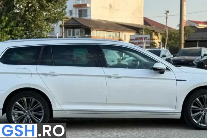 Volkswagen Passat din 2020 cu 106.000 km - oferta VOL245526 - foto 10