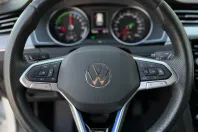 Volkswagen Passat din 2020 cu 106.000 km - oferta VOL245526 - foto 22