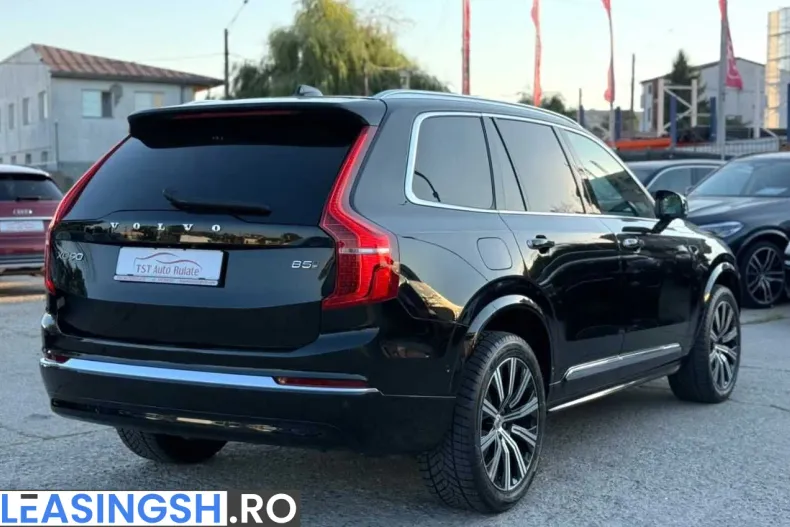 Volvo XC90 din 2023 cu 81.000 km - oferta VOL245527 - foto 8