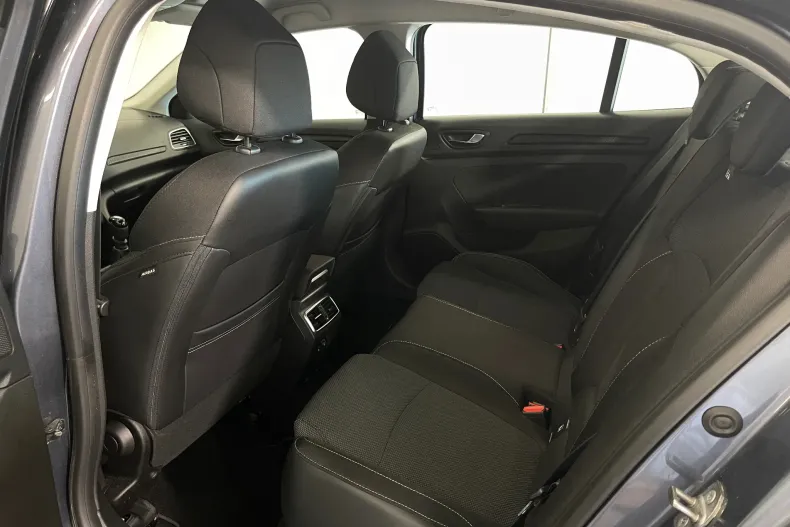 Renault Megane din 2023 cu 25.345 km - oferta REN245533 - foto 11