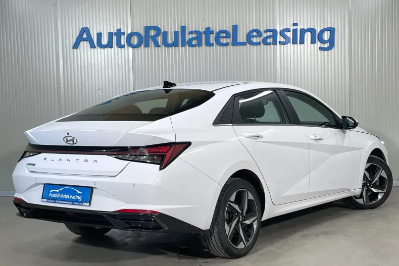 Hyundai Elantra din 2021 cu 100.339 km - oferta HYU245534 - foto 3