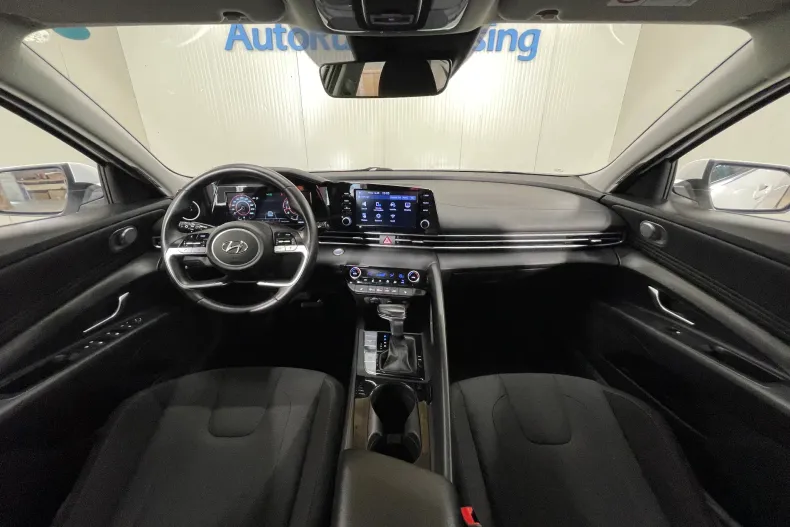 Hyundai Elantra din 2021 cu 100.339 km - oferta HYU245534 - foto 7