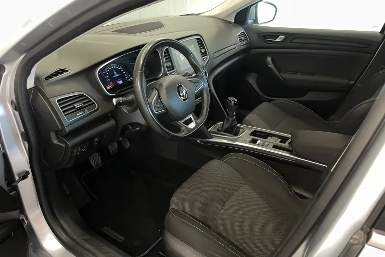 Renault Megane din 2023 cu 53.044 km - oferta REN245535 - foto 5