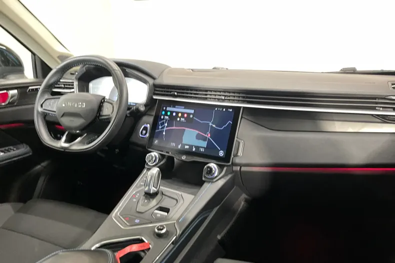 Lynk & Co 01 din 2021 cu 13.869 km - oferta LYN245537 - foto 9