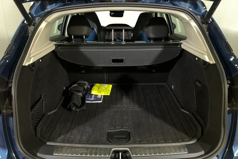 Lynk & Co 01 din 2021 cu 13.869 km - oferta LYN245537 - foto 13