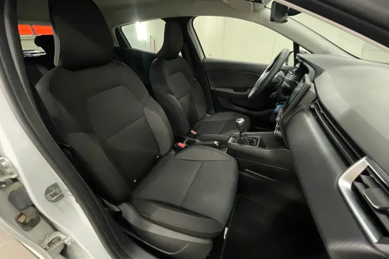 Renault Clio din 2023 cu 32.732 km - oferta REN245538 - foto 10
