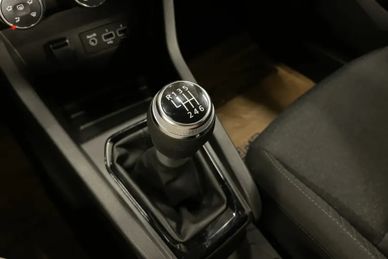 Renault Clio din 2023 cu 32.732 km - oferta REN245538 - foto 22