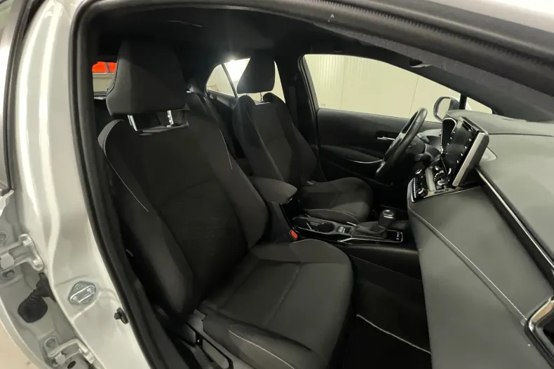 Toyota Corolla din 2022 cu 54.925 km - oferta TOY245539 - foto 10