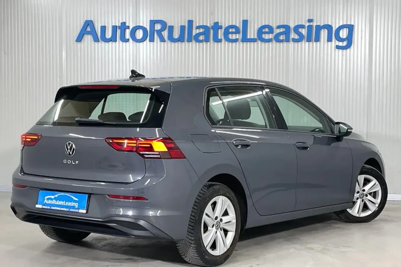 Volkswagen Golf din 2023 cu 47.031 km - oferta VOL245540 - foto 4