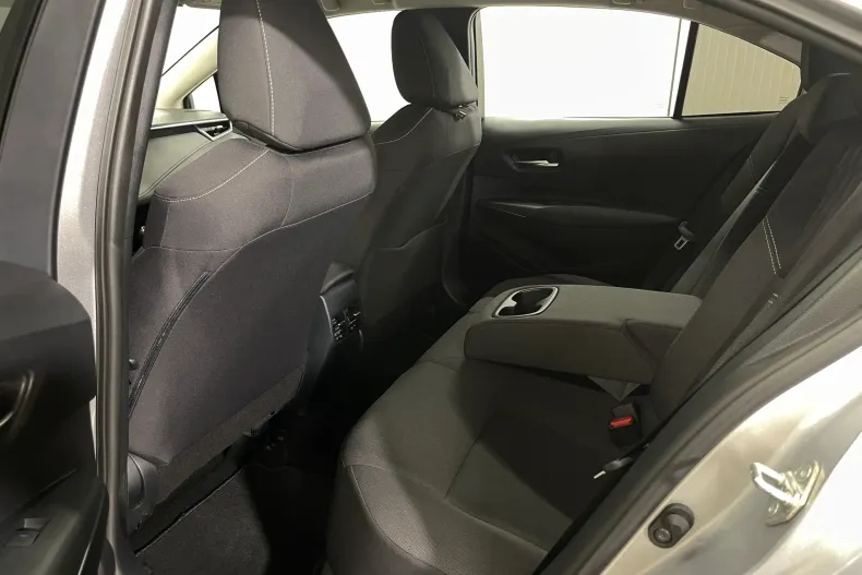 Toyota Corolla din 2023 cu 81.245 km - oferta TOY245542 - foto 11