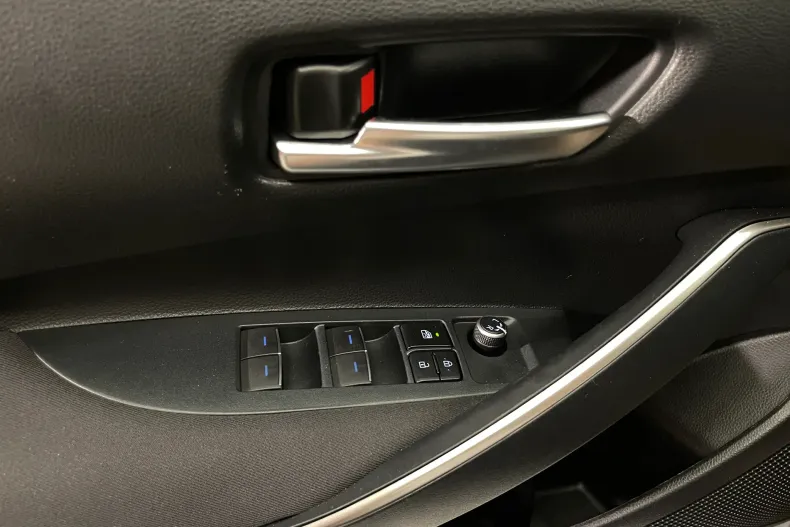 Toyota Corolla din 2023 cu 81.245 km - oferta TOY245542 - foto 17