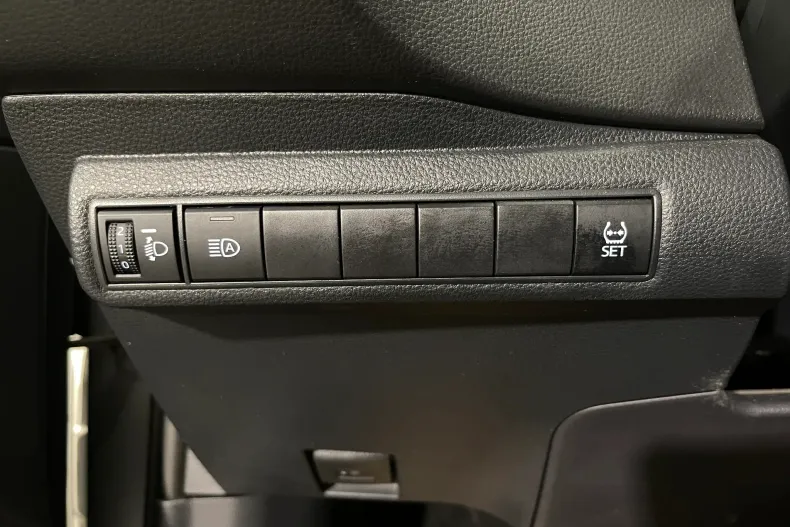 Toyota Corolla din 2023 cu 81.245 km - oferta TOY245542 - foto 18