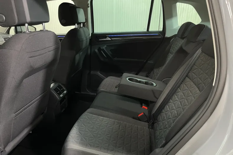 Volkswagen Tiguan din 2022 cu 79.123 km - oferta VOL245546 - foto 12